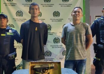 Capturan a dos hombres portando una pistola sin documentos en Maicao