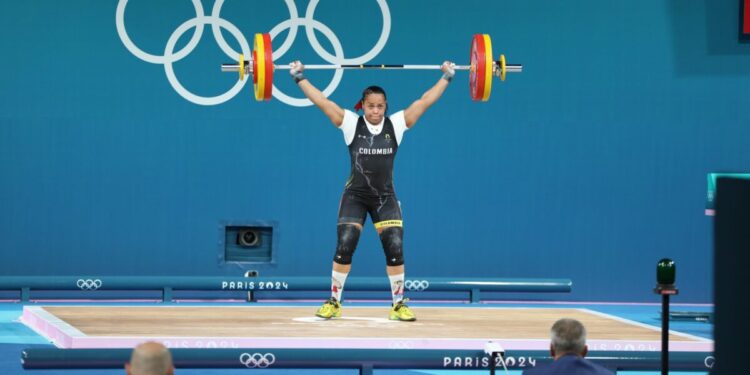 Mari Leivis Sánchez conquista la tercera medalla de Plata para Colombia en París 2024