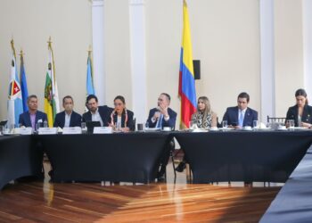 Bancada Caribe solicita solución inmediata a las altas tarifas de energía