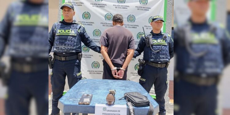 Lo capturan con una granada que usaría para intimidar a comerciantes que extorsionaba en Maicao
