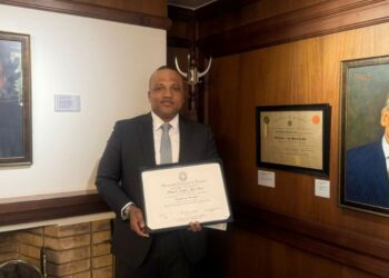 Universidad Externado de Colombia otorgó Doctorado en Derecho con tesis laureada al guajiro  Miguel Andrés Pitre  