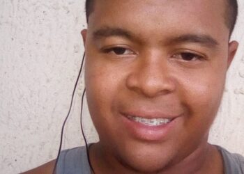 Mototaxista sufre quemaduras de segundo grado al incendiarse su moto cuando tanqueaba en Fonseca