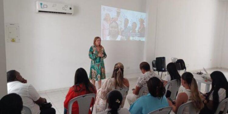 URT Cesar – La Guajira lideró encuentro de orientación con personeros y enlaces de víctimas
