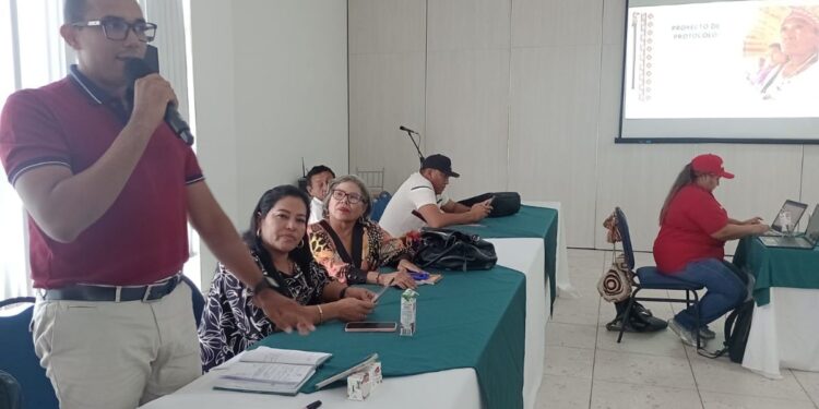 Líderes y representantes wayúu piden mayor participación de autoridades tradicionales