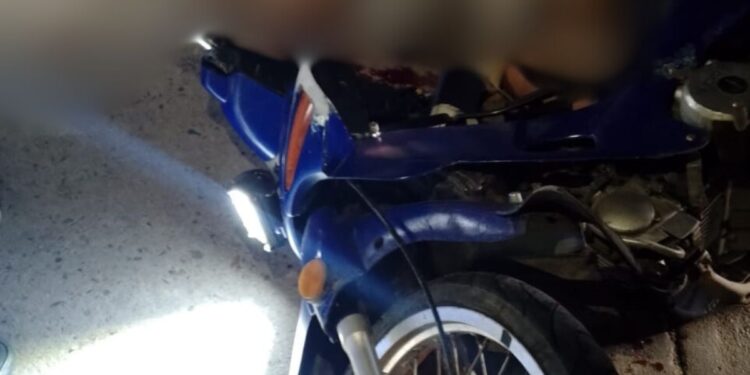 Joven es asesinado de varios disparos cuando se movilizaba en una motocicleta en Riohacha