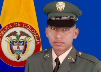 Con honores despiden a suboficial del batallón Cartagena en Riohacha para llevarlo al Tolima