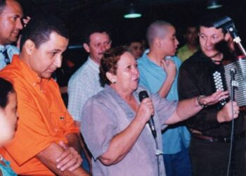 En los inicios del Festival Cuna de Acordeones, una mujer le puso empeño y dedicación