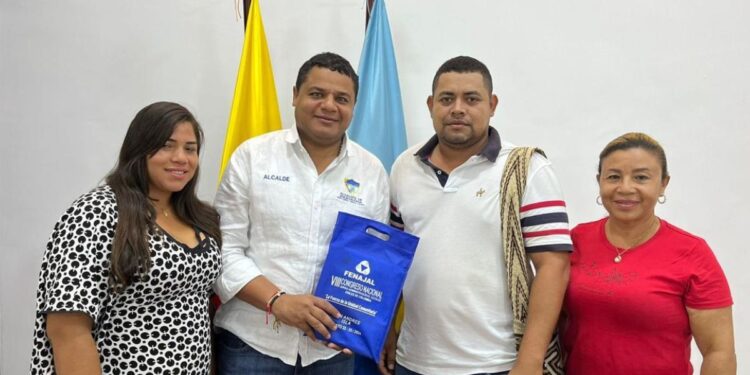 La Alcaldía de Riohacha contribuye a la capacitación de los ediles con Congreso nacional en San Andrés