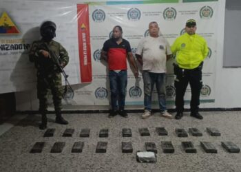 Capturan a dos personas con 21 kilos de clorhidrato de cocaína en Villanueva
