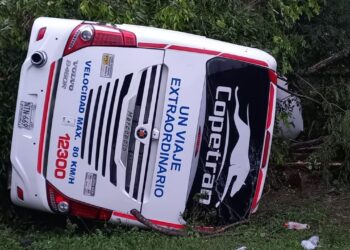 Tragedia en vía del Cesar: Tres muertos y más de 30 heridos deja accidente de bus de Copetran que había salido de Maicao a Cúcuta