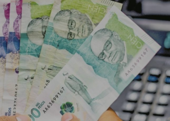 Peso colombiano entre las monedas más devaluadas del mes a nivel global