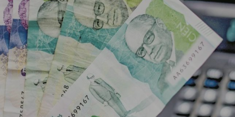 Peso colombiano entre las monedas más devaluadas del mes a nivel global