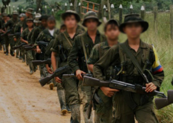 Cada 30 horas un niño es reclutado por grupos armados en Colombia