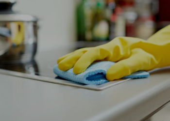 Informe revela la precariedad laboral de las trabajadoras domésticas en Colombia