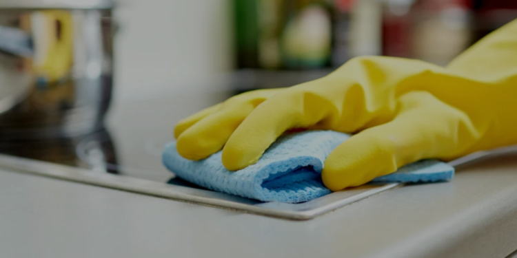 Informe revela la precariedad laboral de las trabajadoras domésticas en Colombia