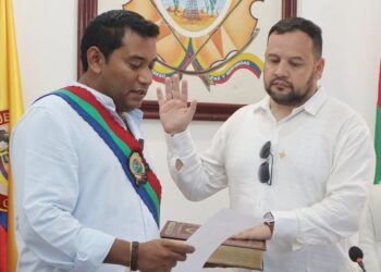 Alcalde de Maicao posesiona a nuevo Secretario de Gobierno y Asesor de Seguridad