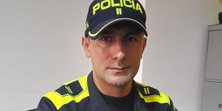 Policía en Villanueva alerta sobre uso fraudulento de fotografía del Comandante en red de estafas