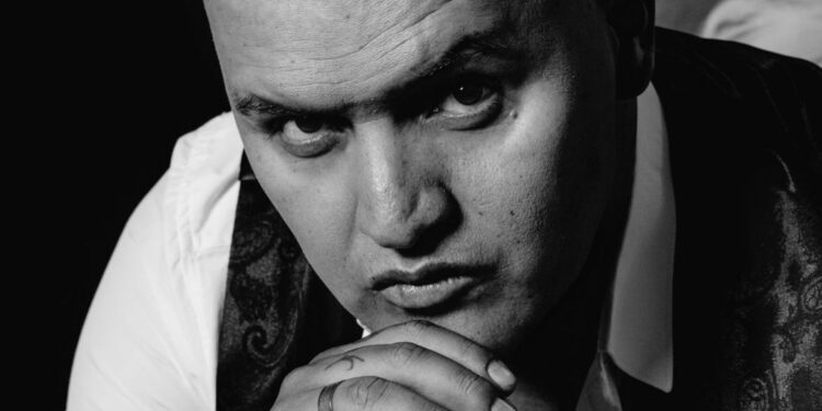 Hassam reaparece con mensaje de fortaleza para quienes luchan contra el cáncer