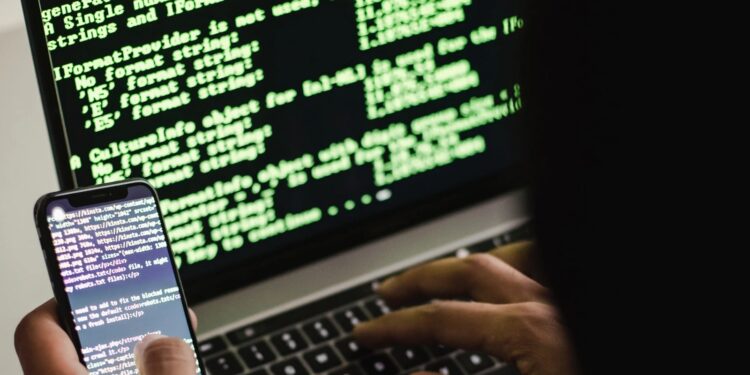Director de Inteligencia asegura no haber indicios de la compra del software ‘Pegasus’