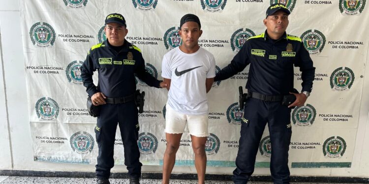 Capturan en Barrancas a instructor de baile por el presunto delito de acceso carnal violento