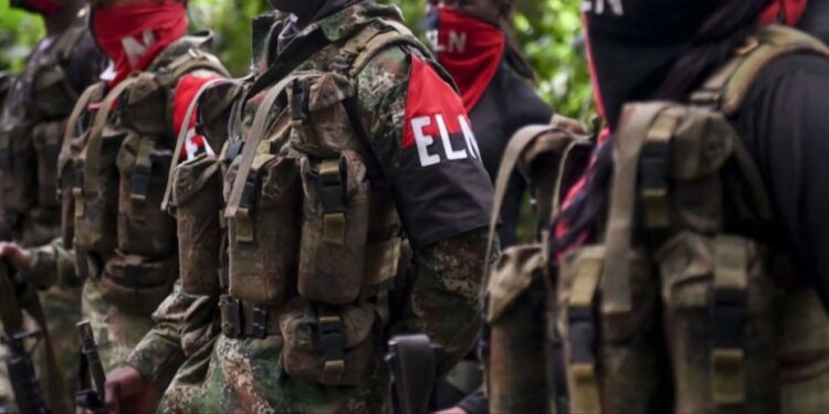 ELN asumió  responsabilidad del ataque en Arauca que dejó 3 muertos y 25 heridos