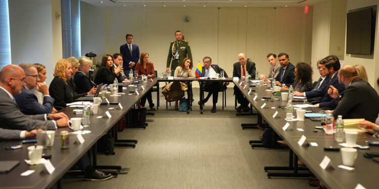 Presidente Petro y Cámara de Comercio Colombo-Americana se reunieron en Nueva York para impulsar la economía digital