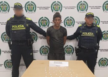 Capturan a un hombre con 290 dosis de base de coca en el mercado viejo de Riohacha