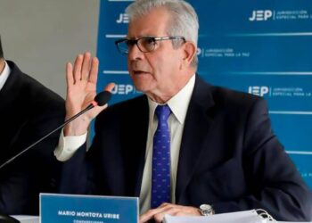 La JEP citó al general (r) Montoya por posibles crímenes en alianza con paramilitares