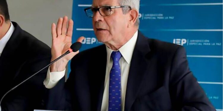 La JEP citó al general (r) Montoya por posibles crímenes en alianza con paramilitares