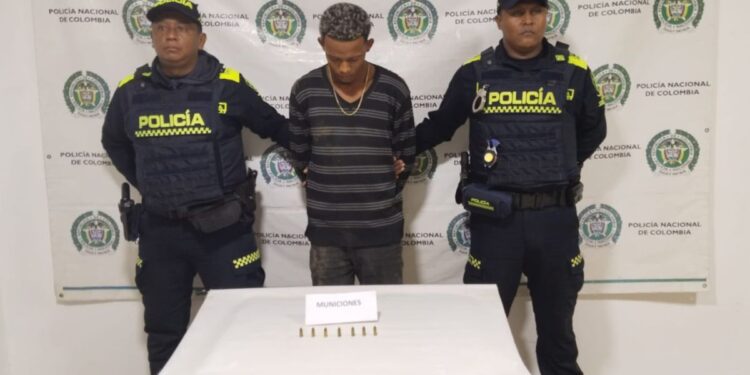Un hombre es capturado por el delito de porte ilegal de arma de fuego en Fonseca