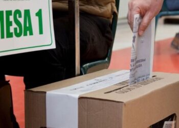 El voto obligatorio en la democracia colombiana