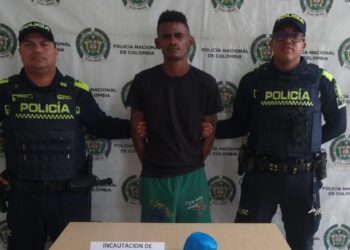 Capturan a una persona con 165 gramos de marihuana dentro de un bolso en Hatonuevo