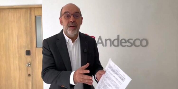 Andesco advierte ilegalidad en suspensión de cobro de alumbrado público y otros servicios