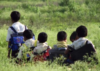 Conflicto armado, principal detonante de la deserción escolar en zonas rurales de Colombia