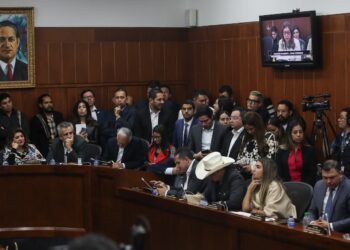 Gobierno evalúa mensaje de urgencia para impulsar la aprobación de la reforma a la salud