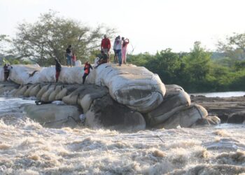 Tragedias por fenómenos naturales y acción humana en desamparo