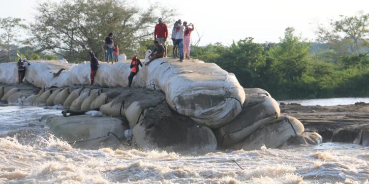 Tragedias por fenómenos naturales y acción humana en desamparo