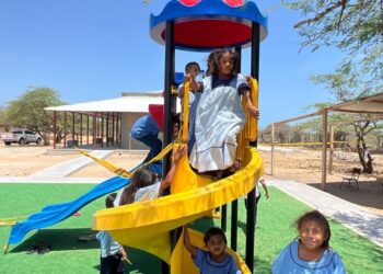 Ecopetrol invertirá $140 mil millones en 50 proyectos de educación, agua potable y salud en La Guajira