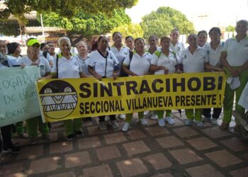 Madres comunitarias del Icbf en el Sur de La Guajira se sumaron al paro nacional indefinido