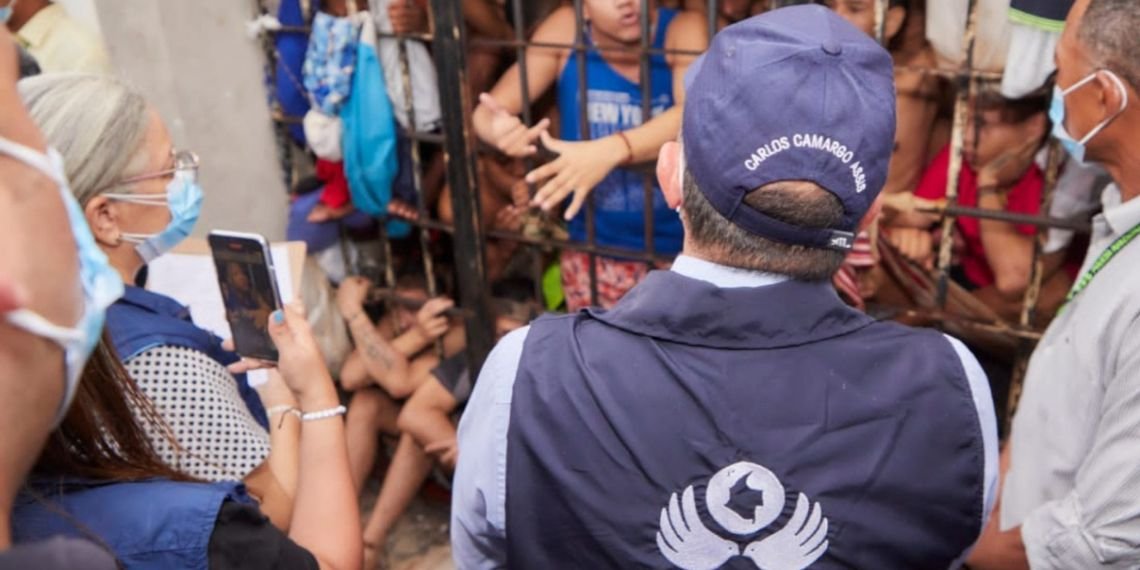 Privados de la libertad en la Estación de Policía de Riohacha denuncian posible brote de tuberculosis