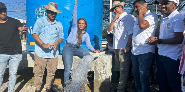 Llegó el agua potable a La Gloria, en Manaure