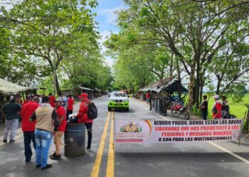 Sector minero adelanta protesta nacional indefinida contra el Gobierno del presidente Gustavo Petro