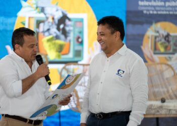 Concejo de Riohacha exaltó y reconoció el liderazgo y profesionalismo del periodista Ismael Fernández