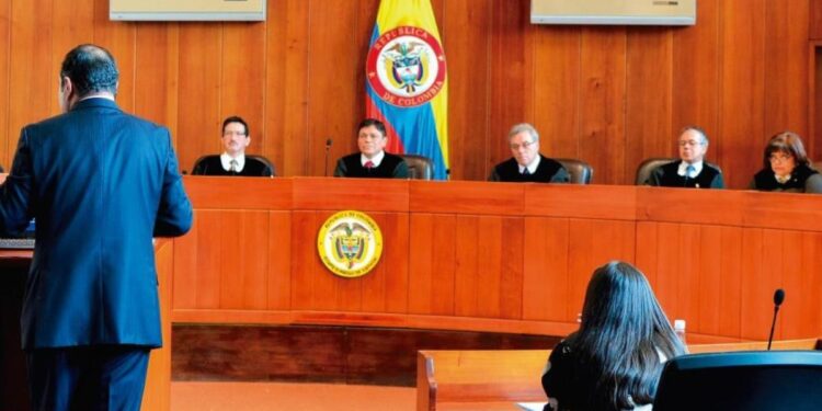 Elección de jueces y magistrados por voto popular