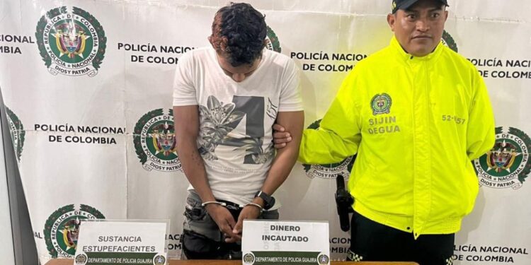 En medio de un allanamiento fueron incautadas 33 dosis de cocaína y una persona fue detenida