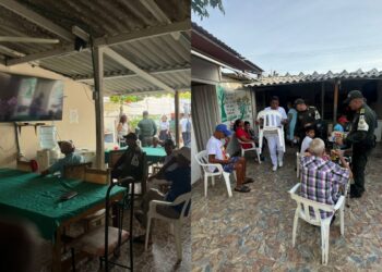 Los adultos mayores de la Casa de los abuelos en Riohacha, compartieron un día de cine