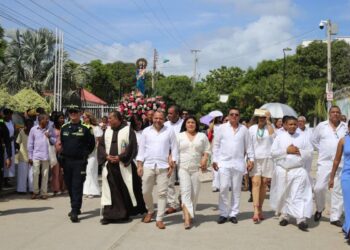 Dibulleros conmemoraron fiestas patronales de la Virgen del Pilar