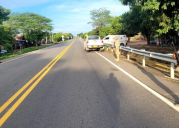 15 vehículos fueron asaltados y dos motos hurtadas en la vía Paradero -Carraipia