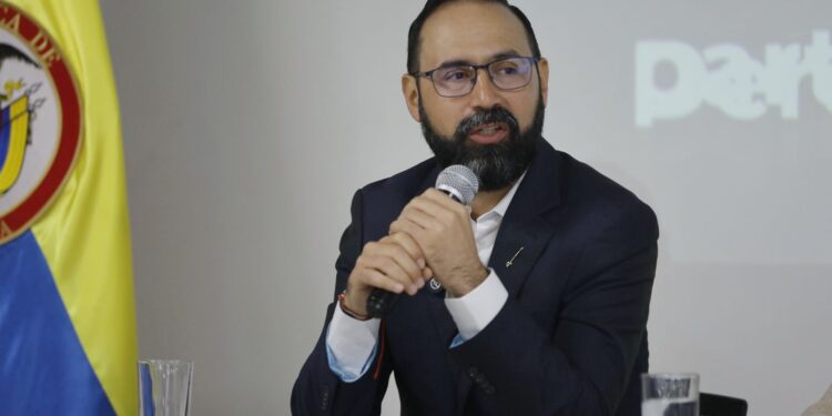 Minminas visita instalaciones de Air-e para verificar operaciones en medio de su intervención