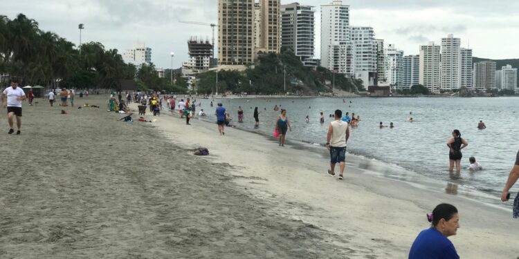 Santa Marta cierra playas y ríos por alerta de ciclón tropical en el Caribe